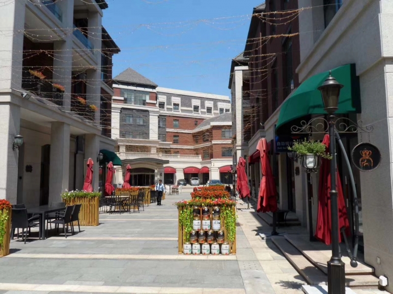 天津?yàn)I海新區(qū)商業(yè)街固定遮陽(yáng)棚項(xiàng)目